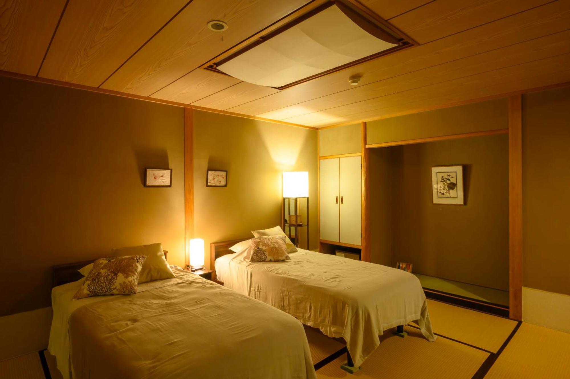 Senkeien Tsukioka Hotel Kaminoyama Екстериор снимка